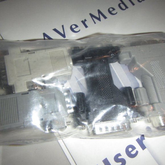 AverMedia AVerKey iMicro PC/Mac-to-TV Video Display Converter - Picture 8 of 12